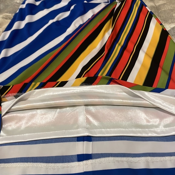 Tahari Arthur S. Levine Petite SZ 4P Blue/White Striped Sleeveless Dress - Picture 13 of 15